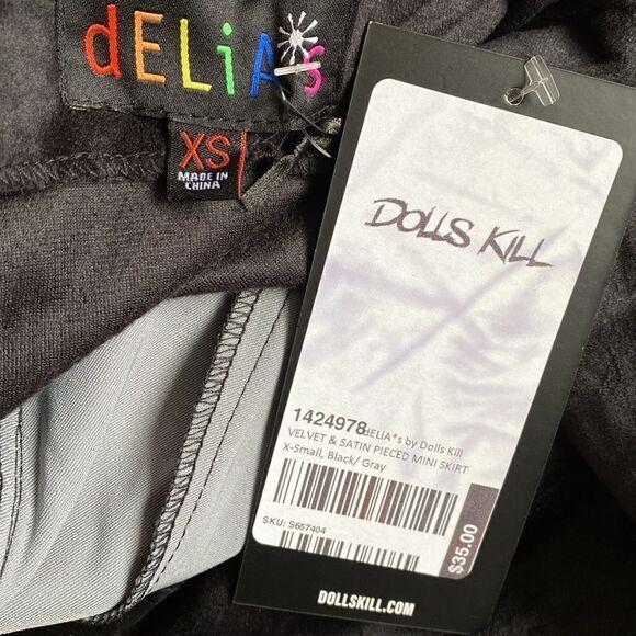 Delias by Dolls Kill Black + Silver Velour Velvet Satin Mini Skirt - Picture 5 of 6